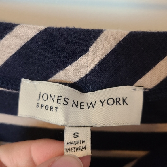 Jones New York Sport Maxi Skirt Blue and Cream Asymmetrical Stripes Size S EUC - Picture 2 of 6
